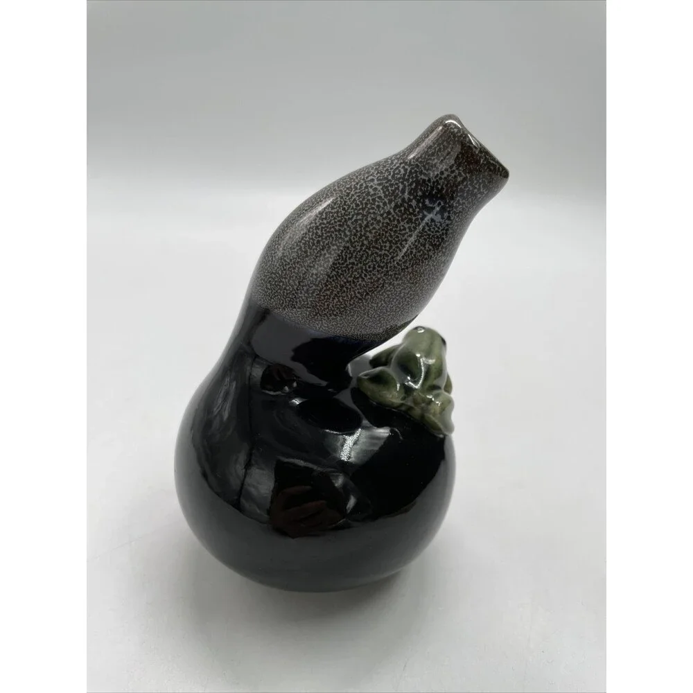 Pottery Ceramic Black Two Tone Speckle Bud Vase with Cute Green Frog 5”